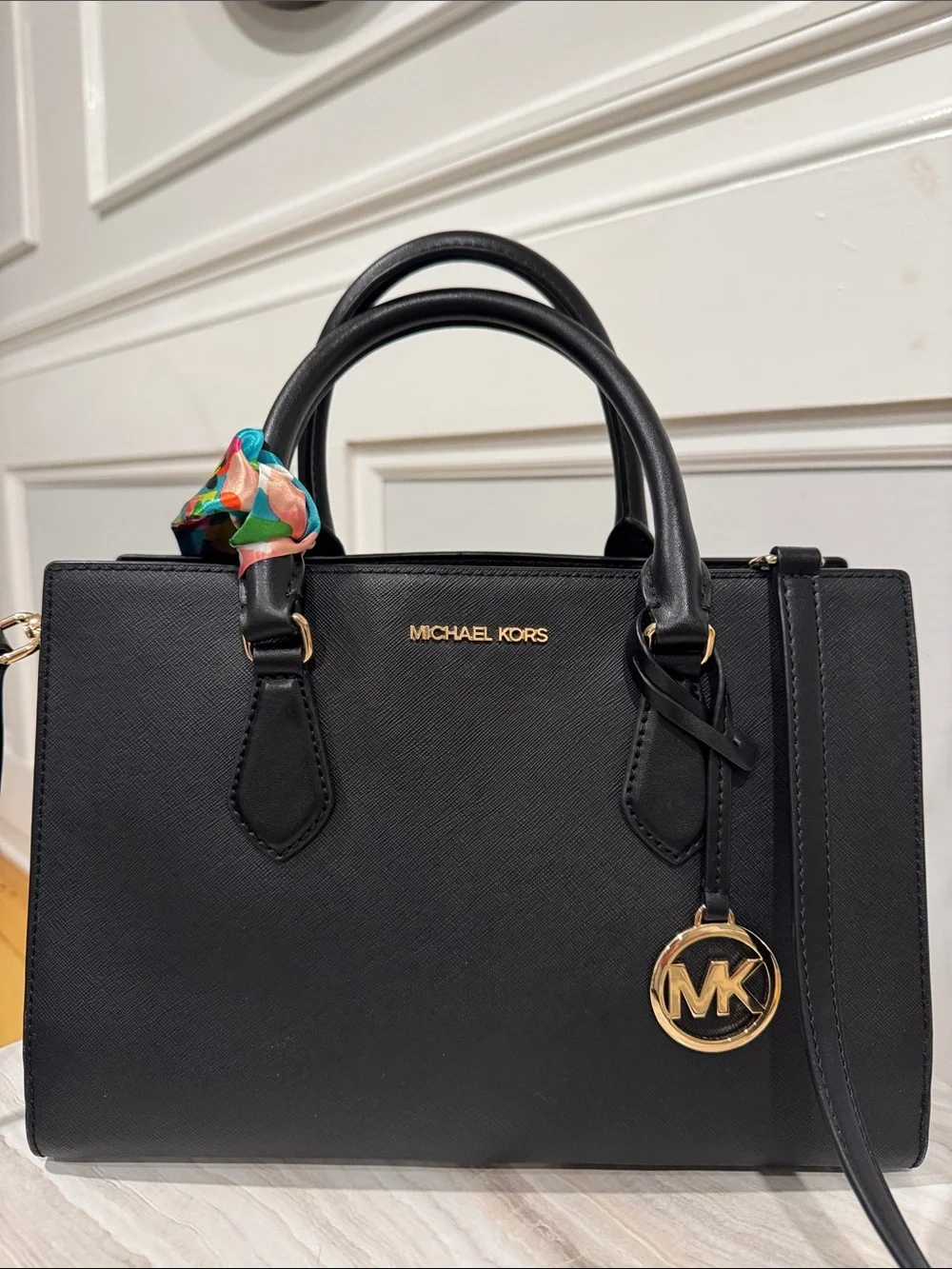 Michael Kors Bag Black Saffiano Leather Satchel Bag - Picture 5 of 17